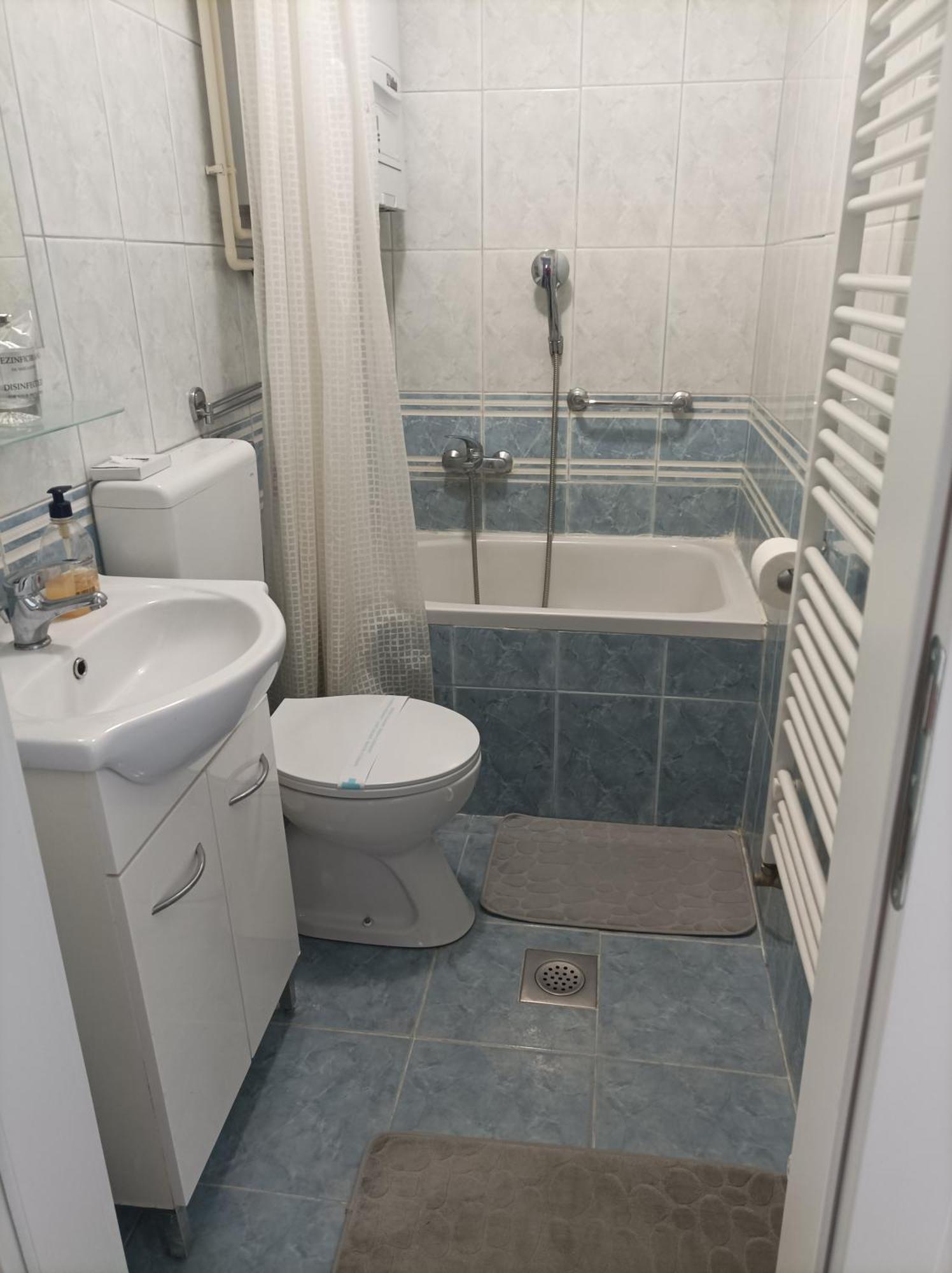 דארובר Apartman Lux מראה חיצוני תמונה