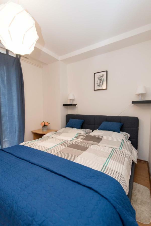 דארובר Apartman Lux מראה חיצוני תמונה